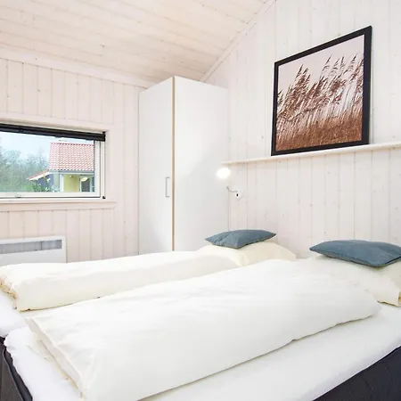 Feriehus Near Baltic Beaches